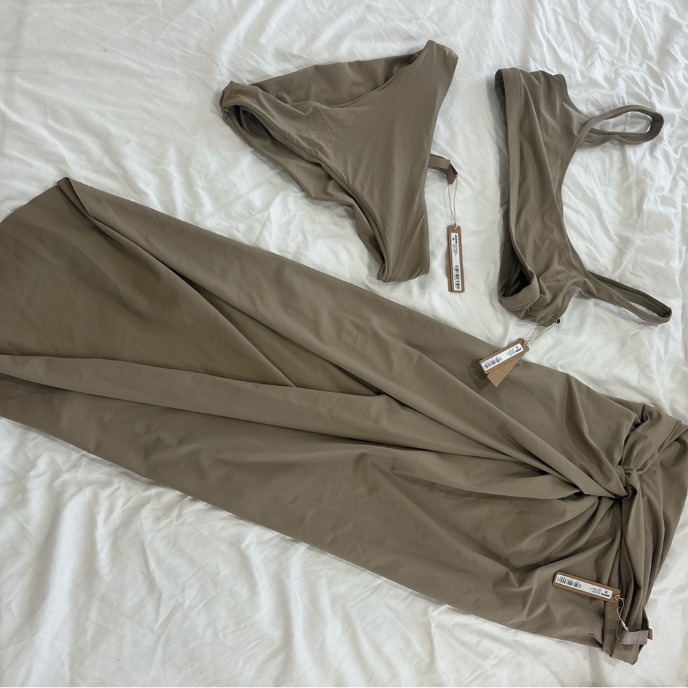 SKIMS Taupe Three-Piece Swim Set - Picture 2 of 5